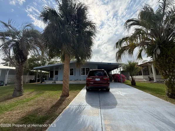 7441 Fairlane Ave, Brooksville, FL 34613