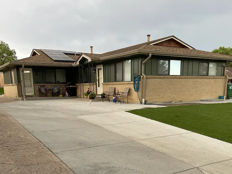 1925 Nueva Vista Dr #B — Photo 3