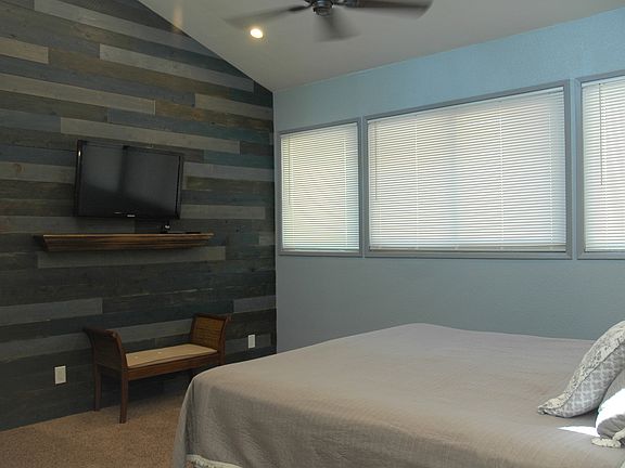 Master Bed 1