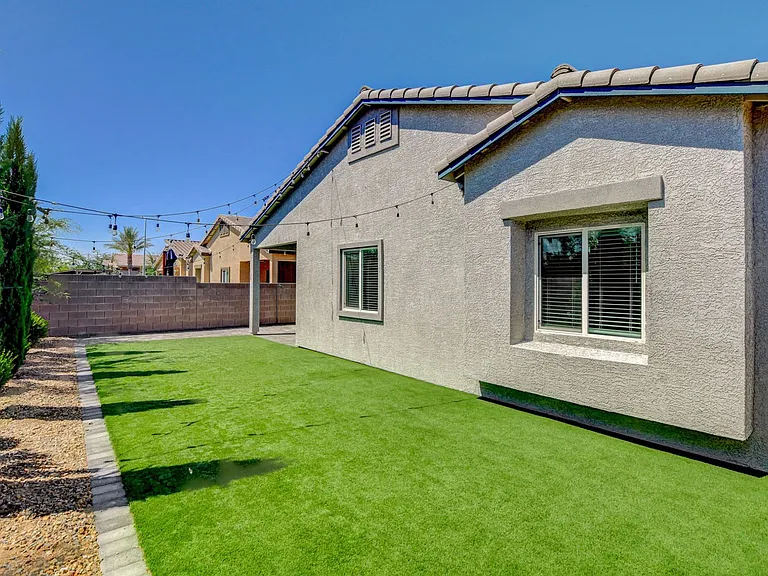 7858 Romulan St — Photo 49