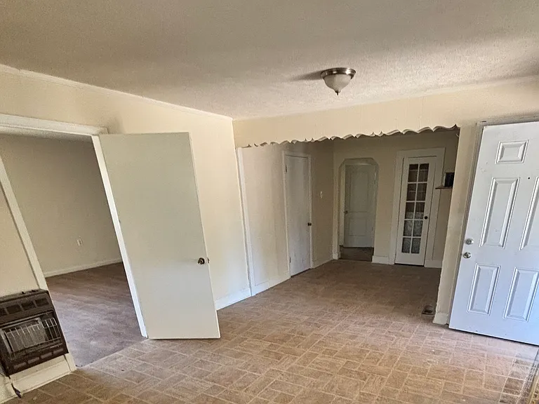 1210 Hoke St — Photo 14