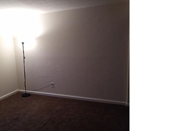 4th image of 3922 25th Ave Unit 3922