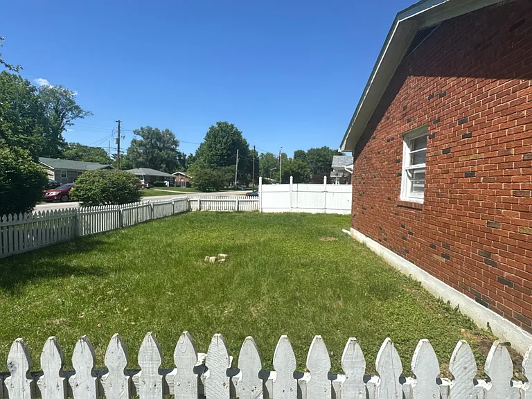 5321 Juanita Ln — Photo 11