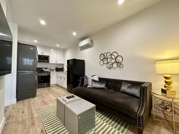 1225 N Orchard Dr #101, Burbank, CA 91506