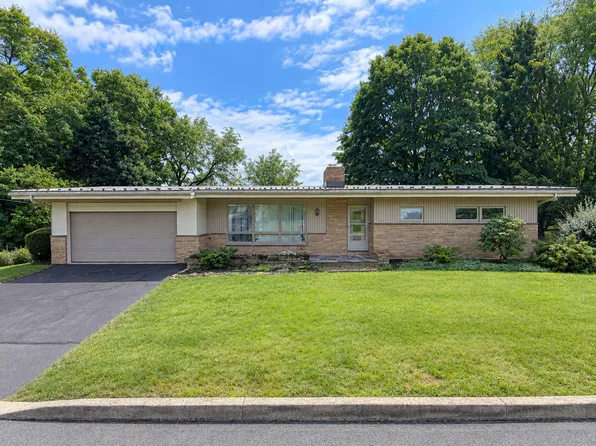 409 Fairview St, East Earl, PA 17519