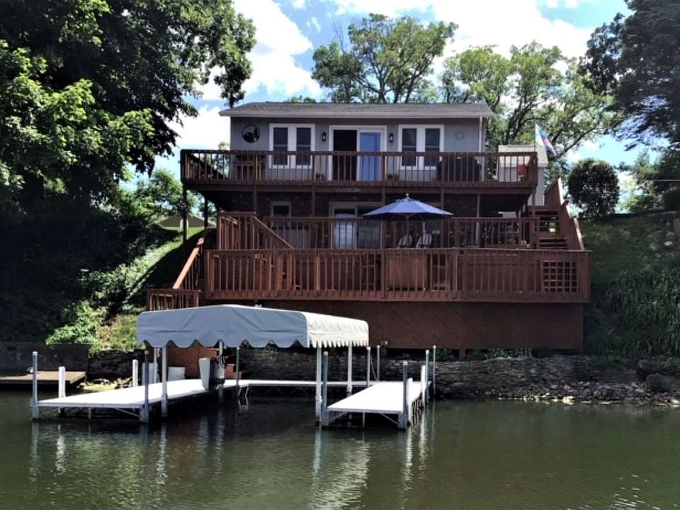 1st image of 318 Elm Ln