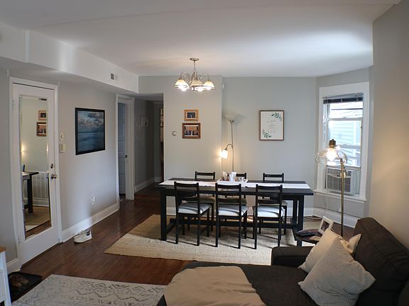 5th image of 4307 N Bernard St #2
