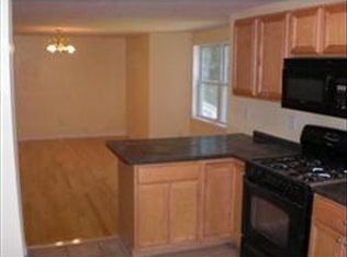 2 Crystal St, Lowell, MA 01852