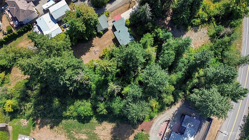 4th image of 17274 SE Petrovitsky Road
