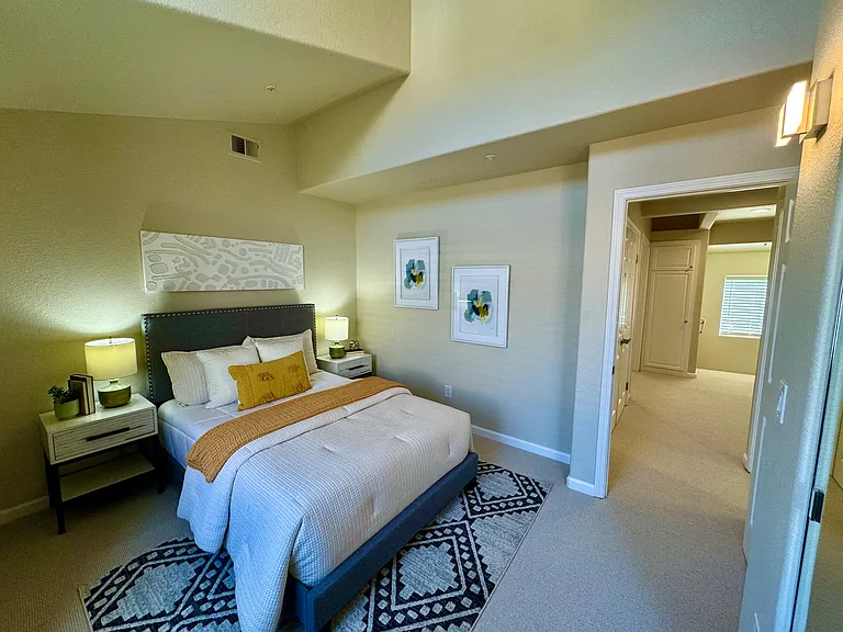 1755 California Dr #8 — Photo 21