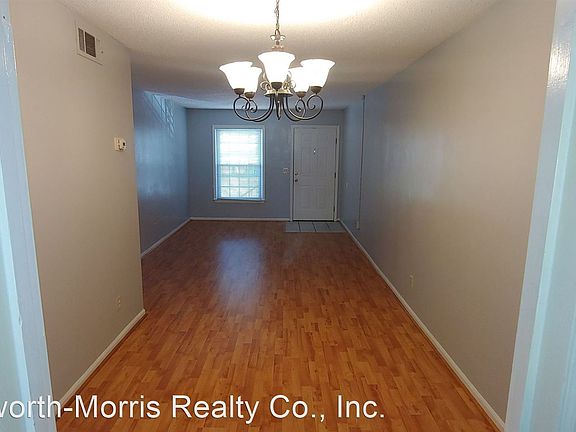 3rd image of 2302 20th Ave #6