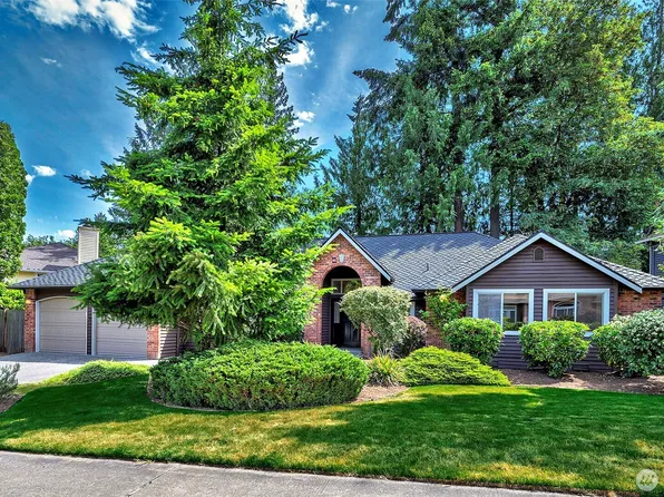 1832 231st Place NE, Sammamish, WA 98074