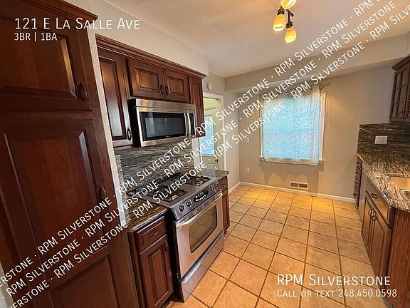 4th image of 121 E La Salle Ave