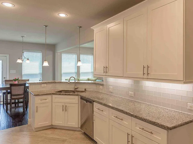3064 Galveston St — Photo 8