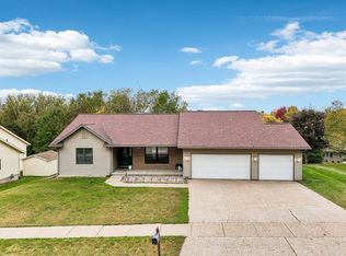 2201 Winfield Drive, Reedsburg, WI 53959