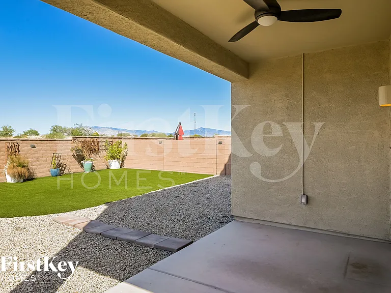 7536 S Circulo Rio Blanco — Photo 14