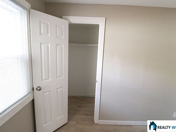 5th image of 840 N 29th St #1