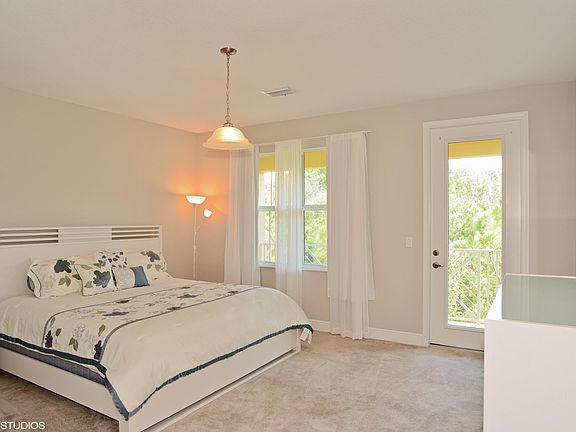 5th image of 7209 Oxford Ct