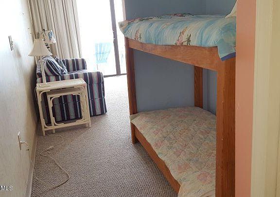 3rd image of 1615 S Lake Park Boulevard #1102