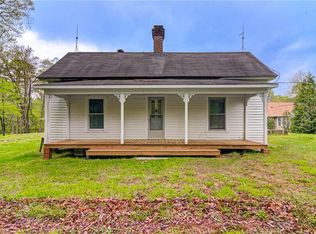 3910 Thornbrook Rd, Greensboro, NC 27406