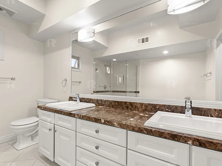 5056 Laurel Canyon Blvd — Photo 11