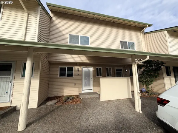 547 N Hayden Bay Dr #27, Portland, OR 97217