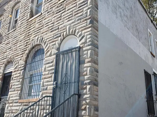 300 S Catherine St, Baltimore, MD 21223