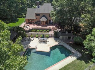 60 Smoke Valley Rd, Osterville, MA 02655