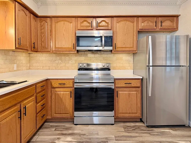 2712 NW Hilltop Dr — Photo 11