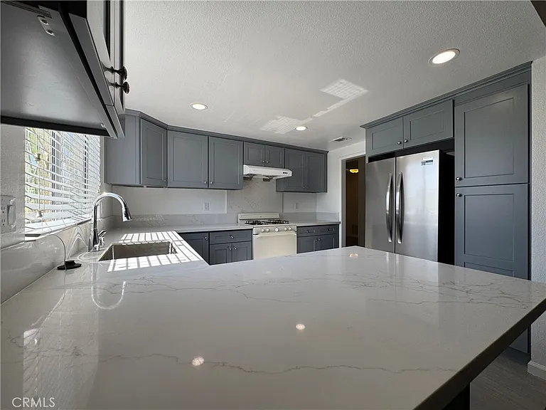 21200 Fibre Ct — Photo 6