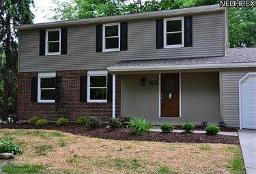 2nd image of 2315 Birch Trce