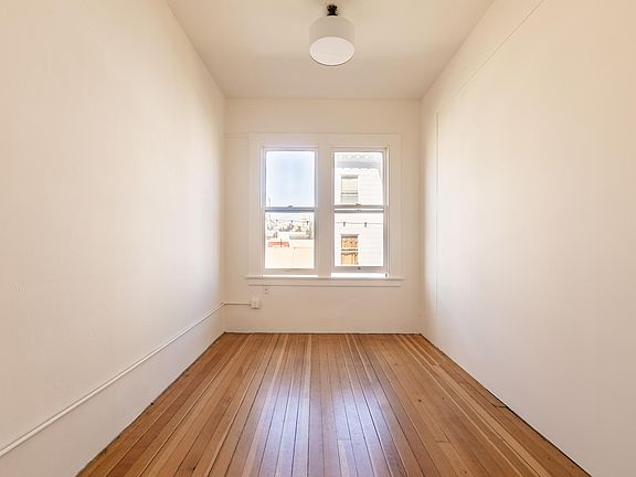 4th image of 1536 Grant Ave