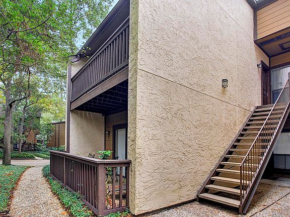 2nd image of 11711 Memorial Dr APT 70
