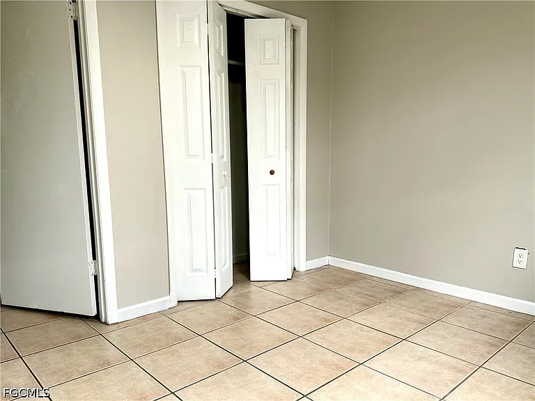 2055 Braman Ave #1 — Photo 8