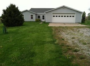 10703 E 100th St, Lynn Center, IL 61262