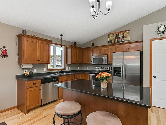 2nd image of 2933 128th Ave NE