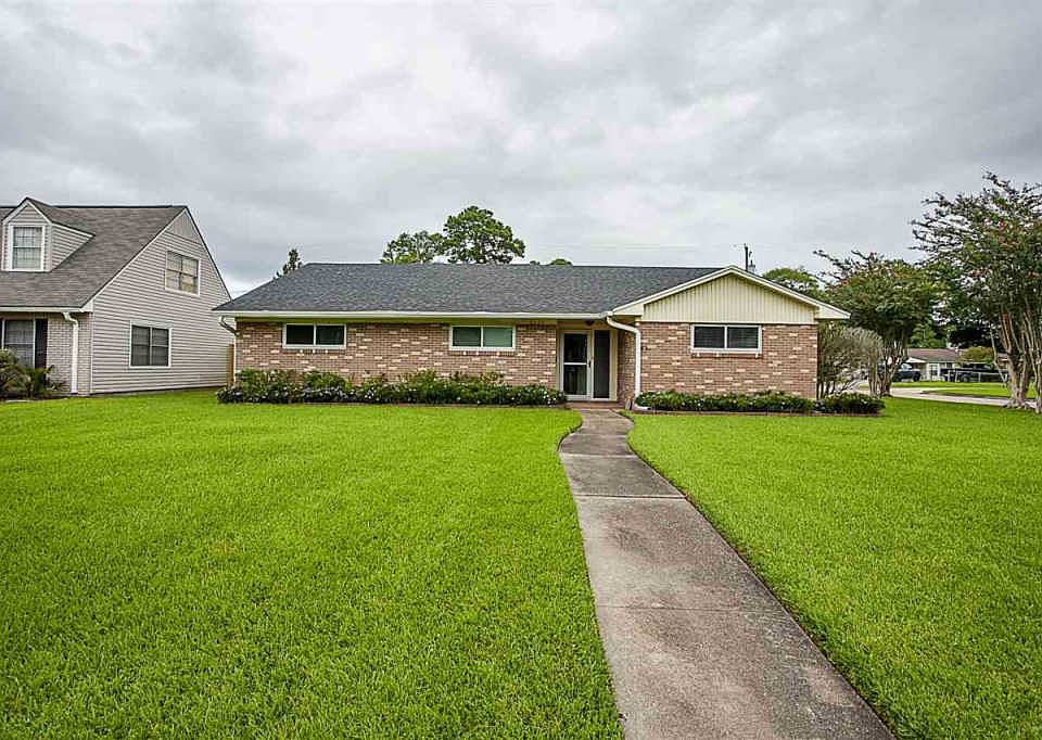 1st image of 6320 Pansy Dr