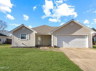 321 Swan Dr, Brandon, MS 39047