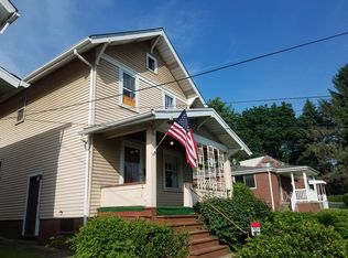 628 6th Ave, Coraopolis, PA 15108