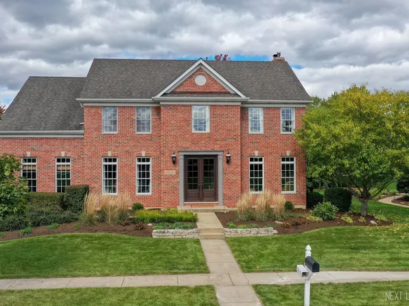 40W416 Francis Bret Harte St, St Charles, IL 60175