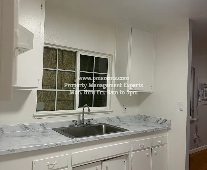 1825 S California St — Photo 1
