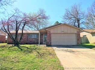 12632 E 31st Ct, Tulsa, OK 74146