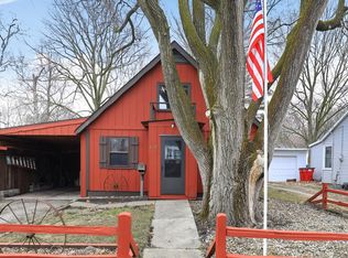 610 Swigart St, Champaign, IL 61821