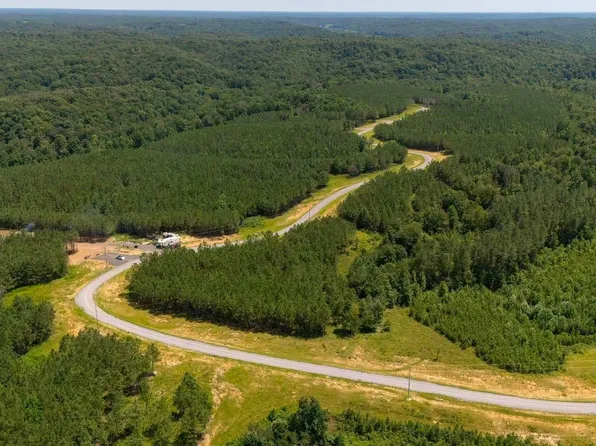 86 Evergreen Dr, Dover, TN 37058