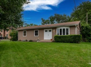 1693 Webster Ln, Des Plaines, IL 60018
