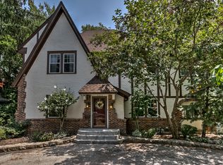 5505 Wornall Rd, Kansas City, MO 64113