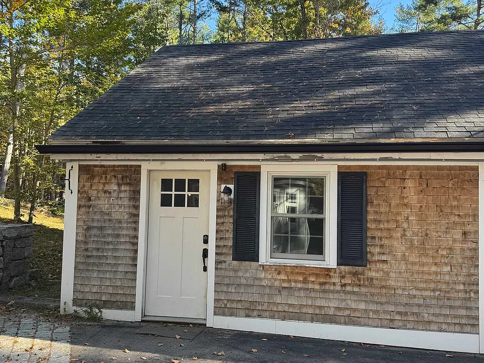 7B Allens Ave