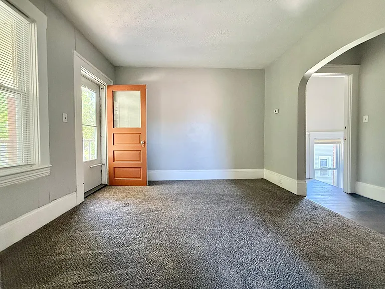 4711 Behrwald Ave #UP — Photo 27