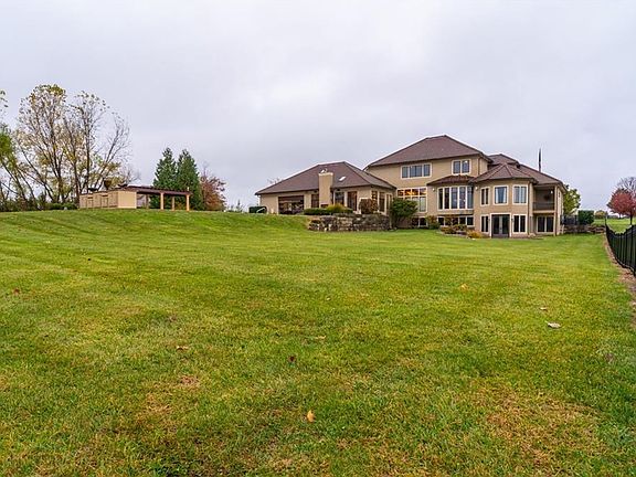 5th image of 10001 S Stonehaus Dr