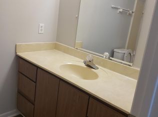 213 Somerset Dr #213, Warner Robins, GA 31088